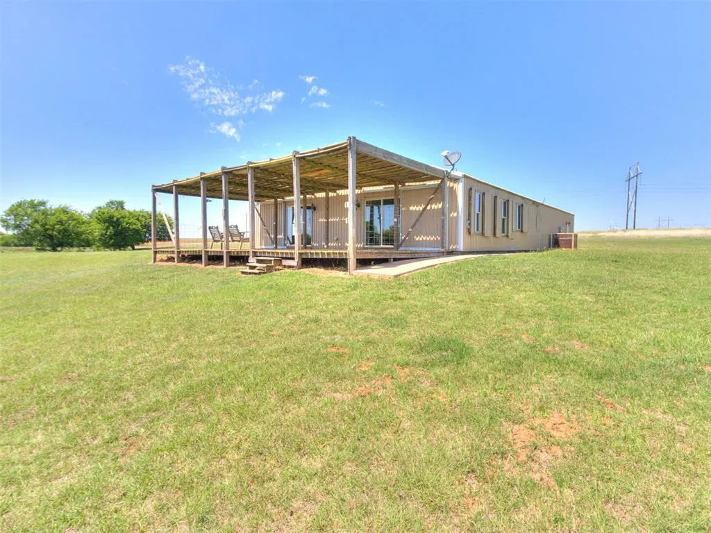Photo 15 — 16248 N Evans Road, Okarche, OK 73762