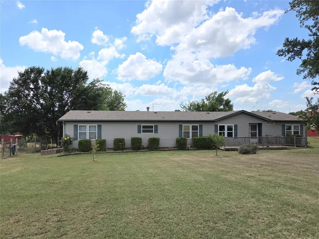 Photo 2 — 1102 County Street 2964 Street, Blanchard, OK 73010
