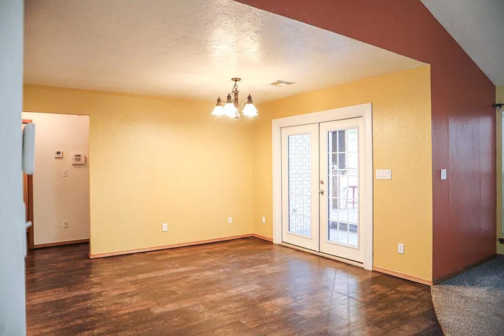 Photo 26 — 6 S Covey Street, Sayre, OK 73662