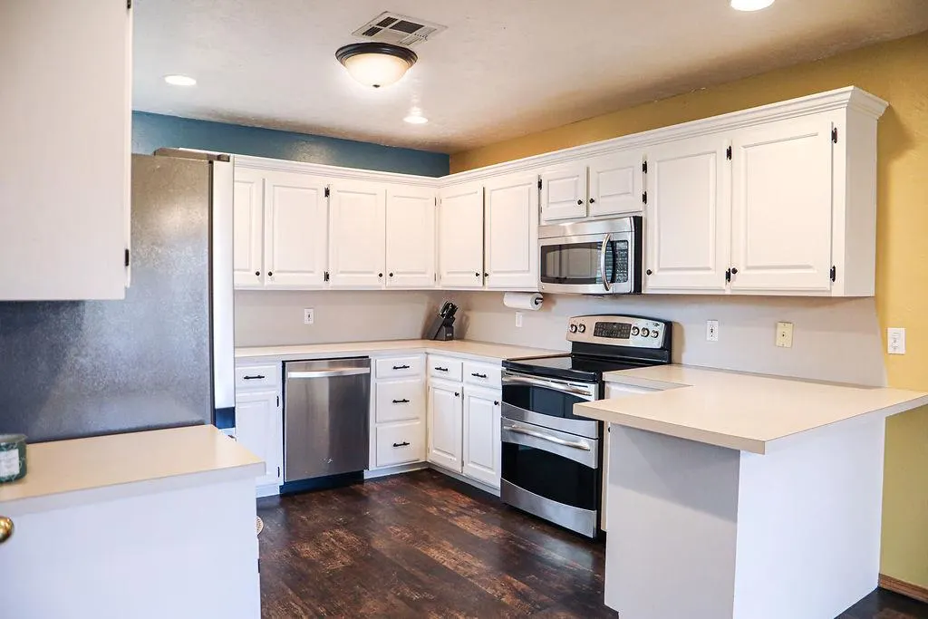 Photo 27 — 6 S Covey Street, Sayre, OK 73662