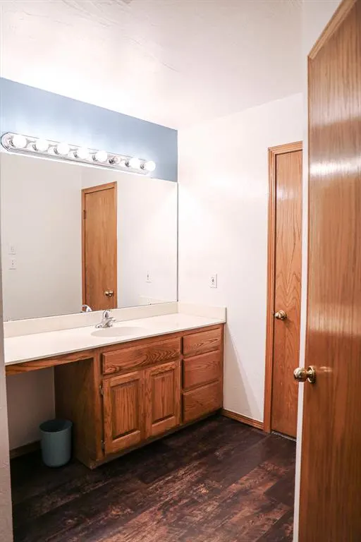 Photo 35 — 6 S Covey Street, Sayre, OK 73662