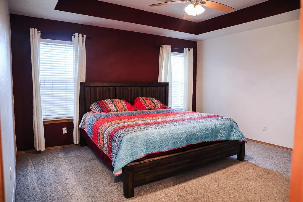 Photo 38 — 6 S Covey Street, Sayre, OK 73662