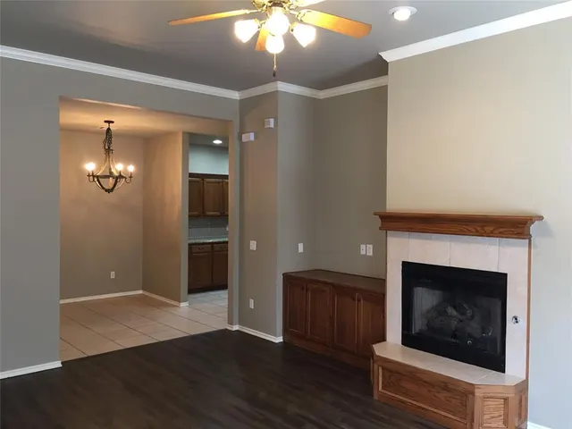 Photo 7 — 400 N Willowood Drive 400 and 402, Yukon, OK 73099