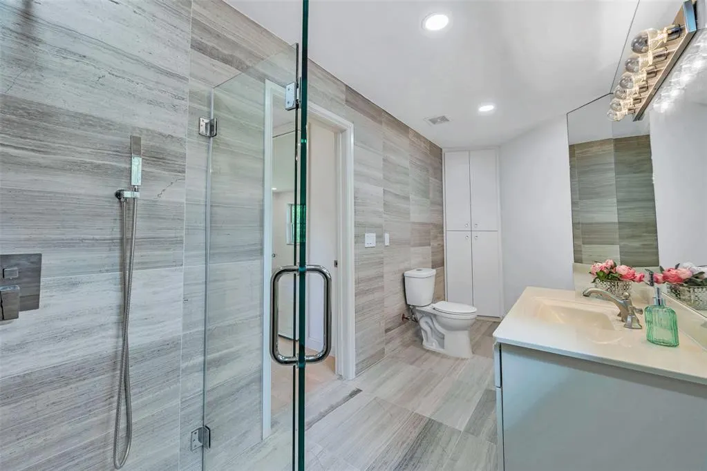 Photo 30 — 6601 Avondale Drive, Nichols Hills, OK 73116