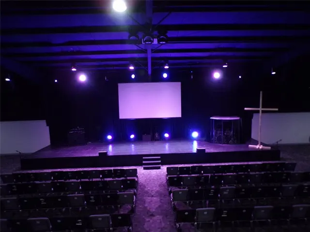 Photo 7 — 506 E 6th Street, Hydro, OK 73048