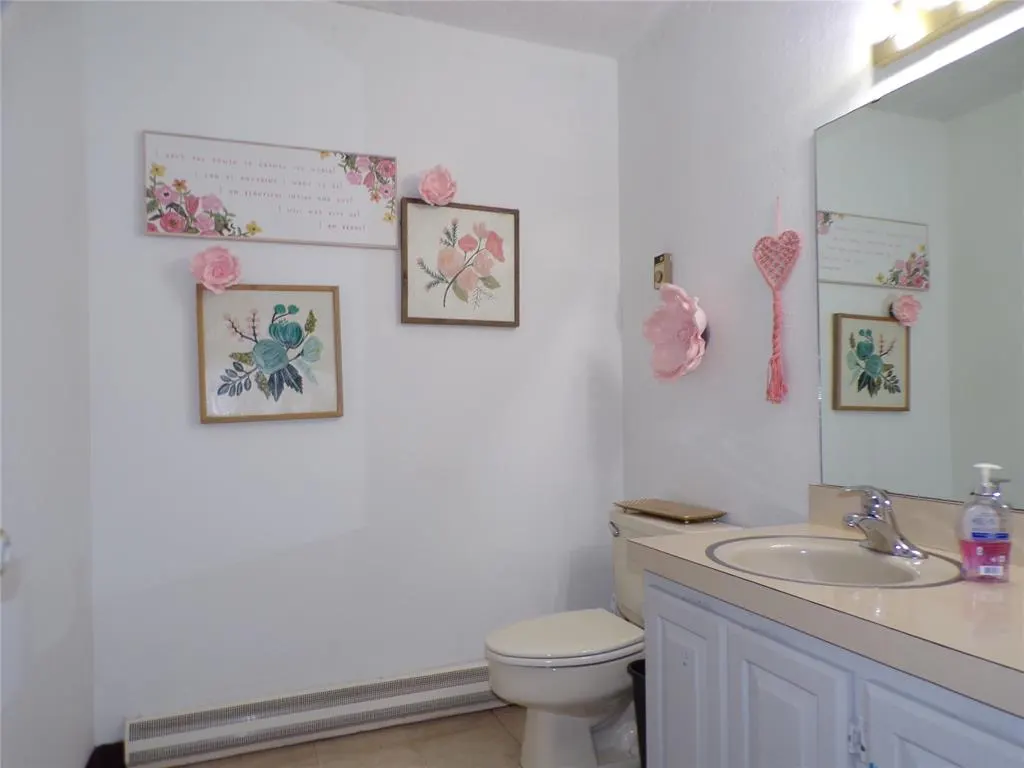 Photo 20 — 506 E 6th Street, Hydro, OK 73048