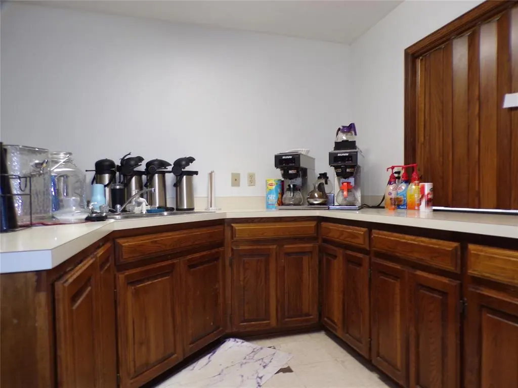 Photo 22 — 506 E 6th Street, Hydro, OK 73048