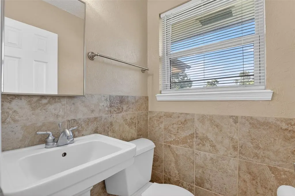 Photo 27 — 128 SW 12th Street, Moore, OK 73160