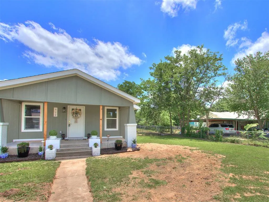 Photo 46 — 910 W Park Street, Tecumseh, OK 74873