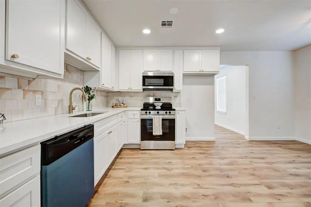 Photo 5 — 602 E Rickenbacker Drive, Oklahoma City, OK 73110