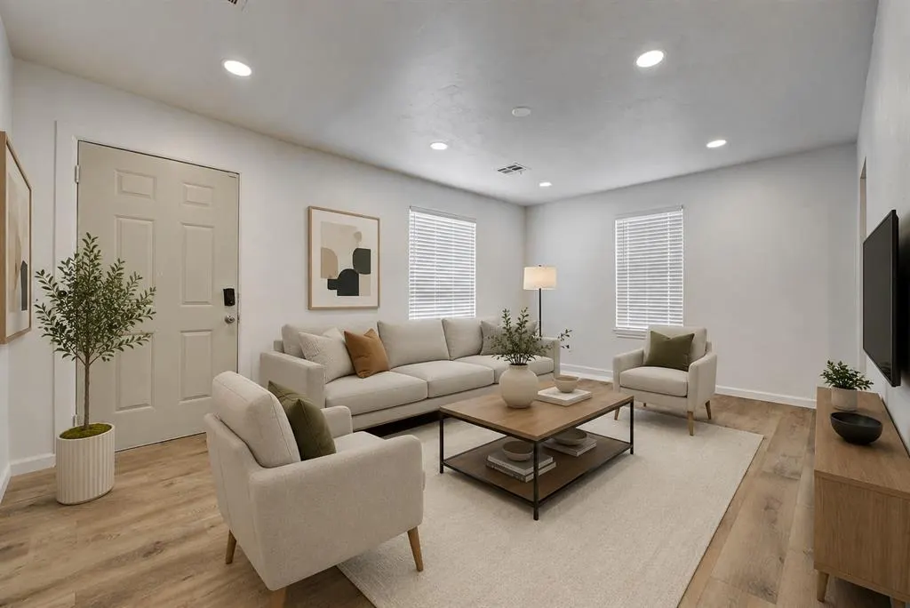 Photo 4 — 602 E Rickenbacker Drive, Oklahoma City, OK 73110