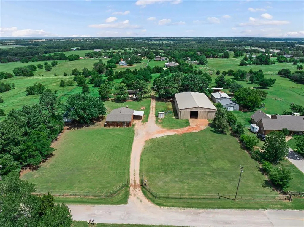 Photo 2 — 9000 W Simpson Road, Edmond, OK 73025