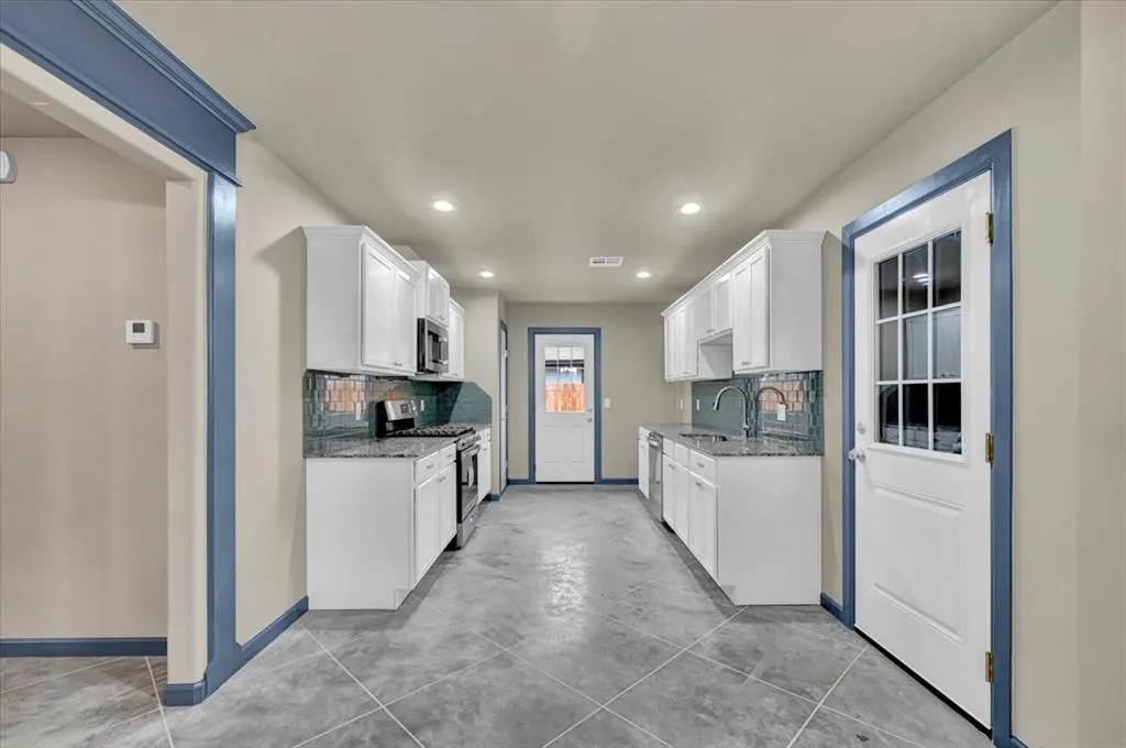 Photo 18 — 280 Windsor Way, Oklahoma City, OK 73110