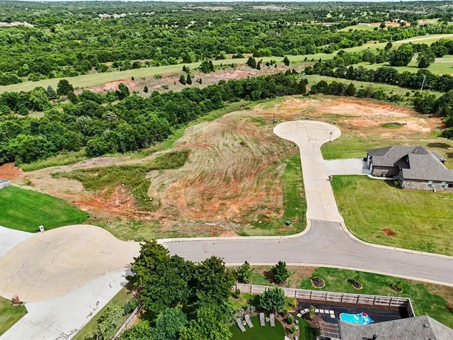 Photo 6 — 9110 Timber Pass, Guthrie, OK 73044