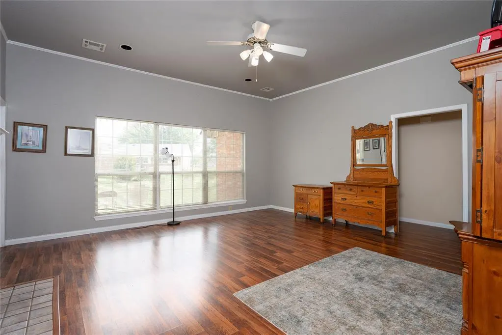 Photo 7 — 1323 E Oak Street, El Reno, OK 73036