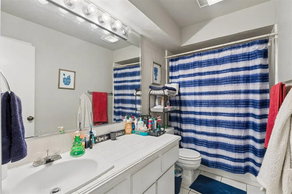 Photo 21 — 3226 Castlerock Road, Oklahoma City, OK 73120