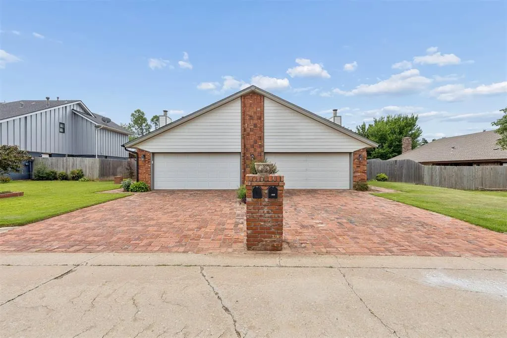 Photo 27 — 3226 Castlerock Road, Oklahoma City, OK 73120