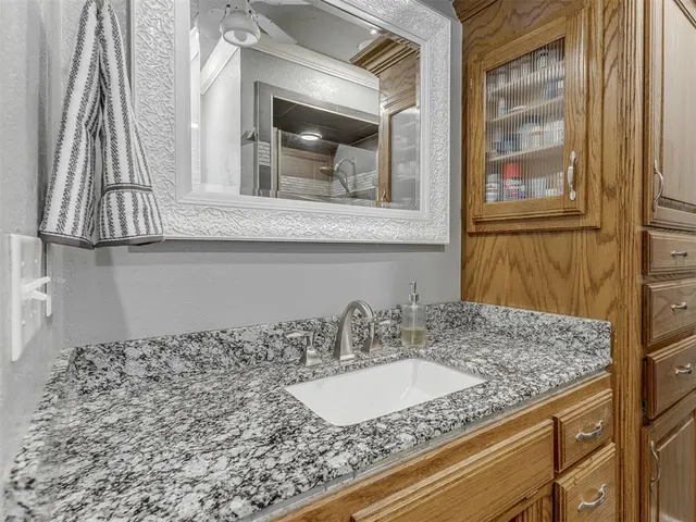 Photo 7 — 859 S Morgan Road, Blanchard, OK 73010
