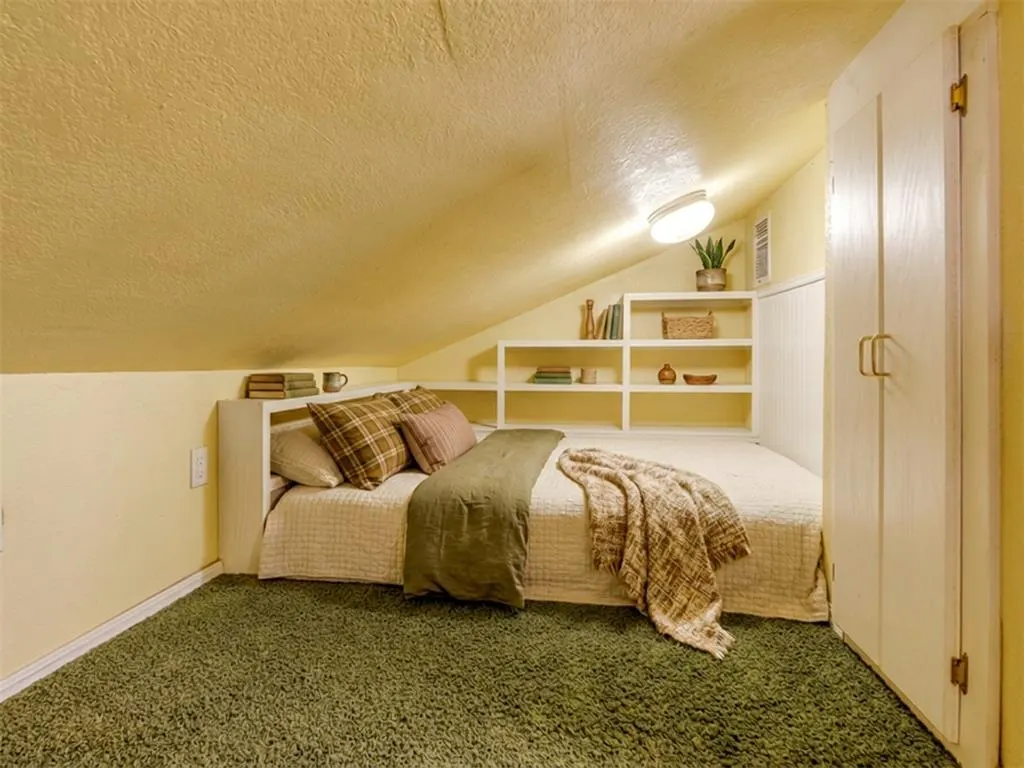 Photo 9 — 859 S Morgan Road, Blanchard, OK 73010