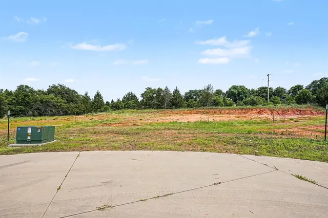 Photo 8 — 9130 Timber Pass, Guthrie, OK 73044