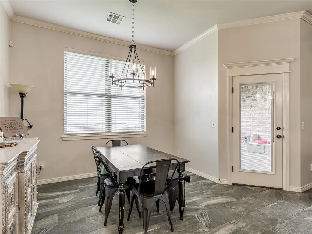 Photo 8 — 9328 SW 44th Terrace, Oklahoma City, OK 73179