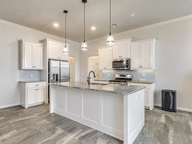 Photo 6 — 9328 SW 44th Terrace, Oklahoma City, OK 73179