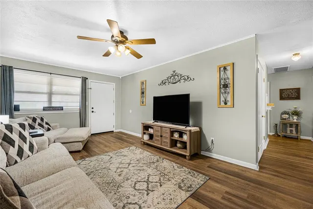 Photo 6 — 433 Lester Boulevard, Duncan, OK 73533