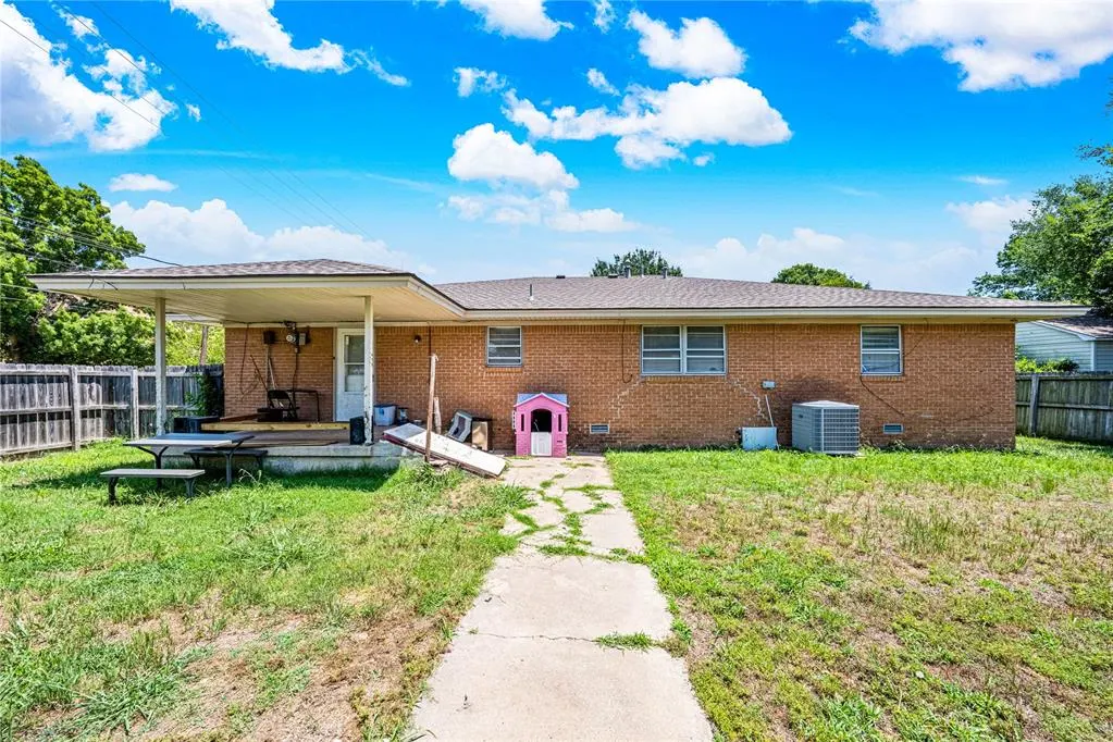 Photo 23 — 433 Lester Boulevard, Duncan, OK 73533