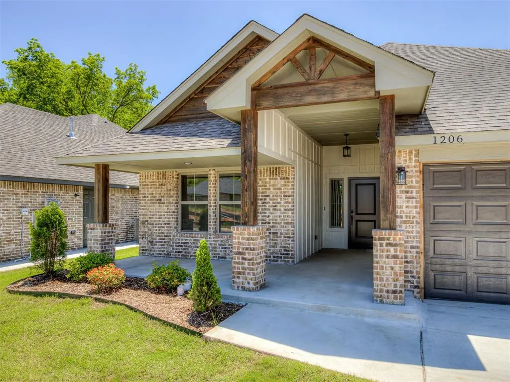 Photo 2 — 1206 Wisteria Way, Noble, OK 73068