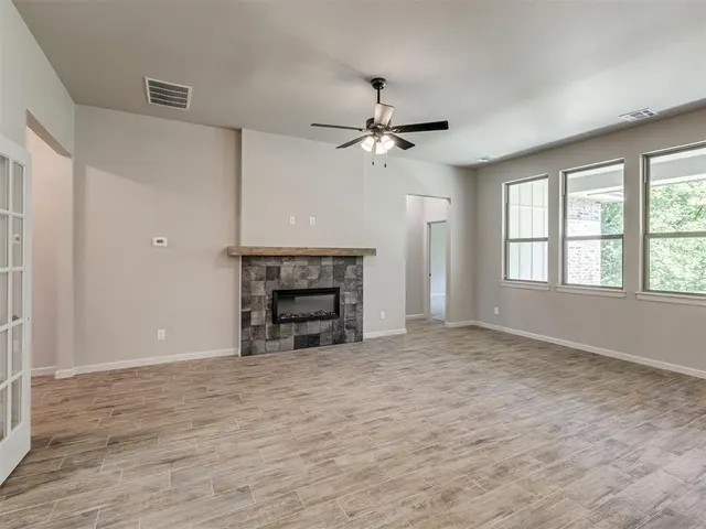 Photo 5 — 1206 Wisteria Way, Noble, OK 73068
