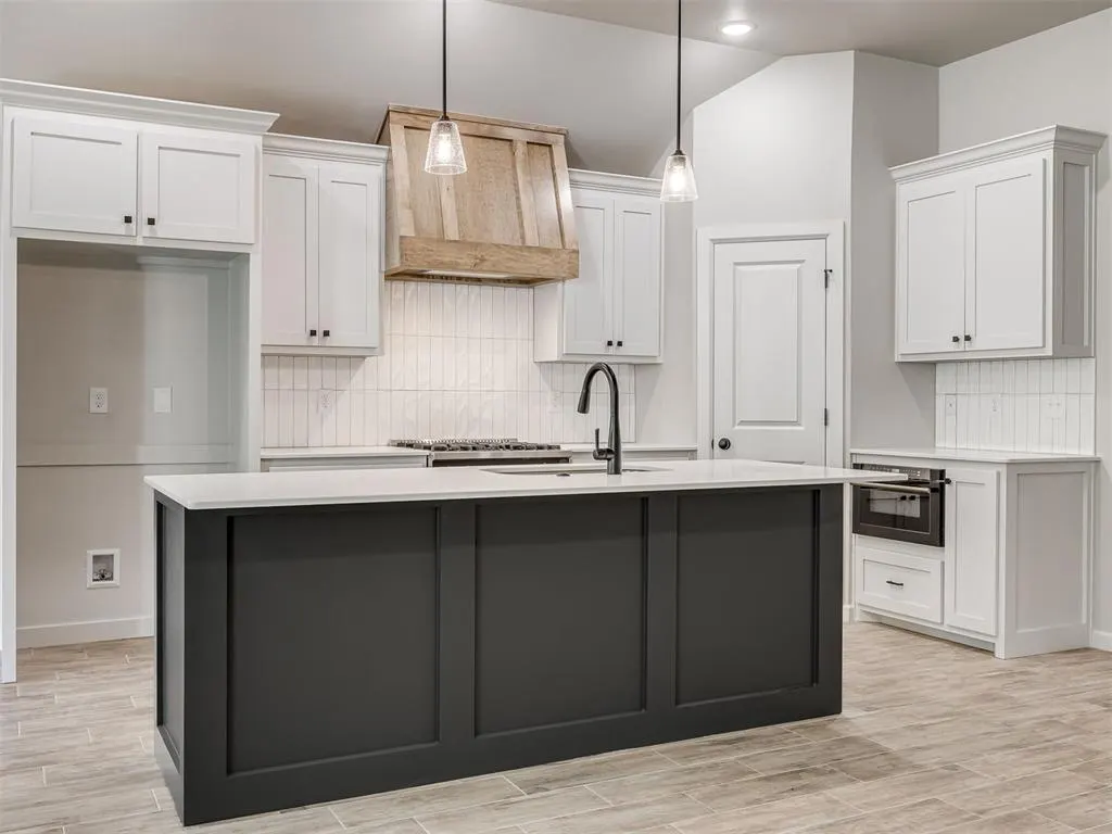 Photo 10 — 1206 Wisteria Way, Noble, OK 73068