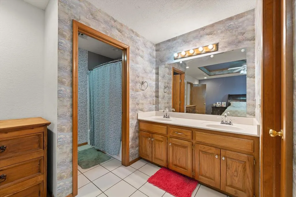 Photo 32 — 910796 S 3350 Road, Wellston, OK 74881