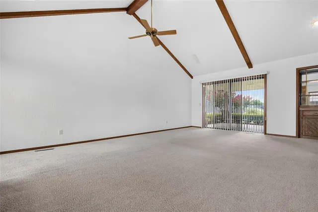 Photo 7 — 8013 Brownsville Lane, Bethany, OK 73008