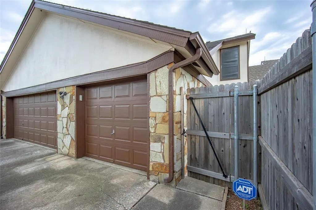 Photo 36 — 8013 Brownsville Lane, Bethany, OK 73008