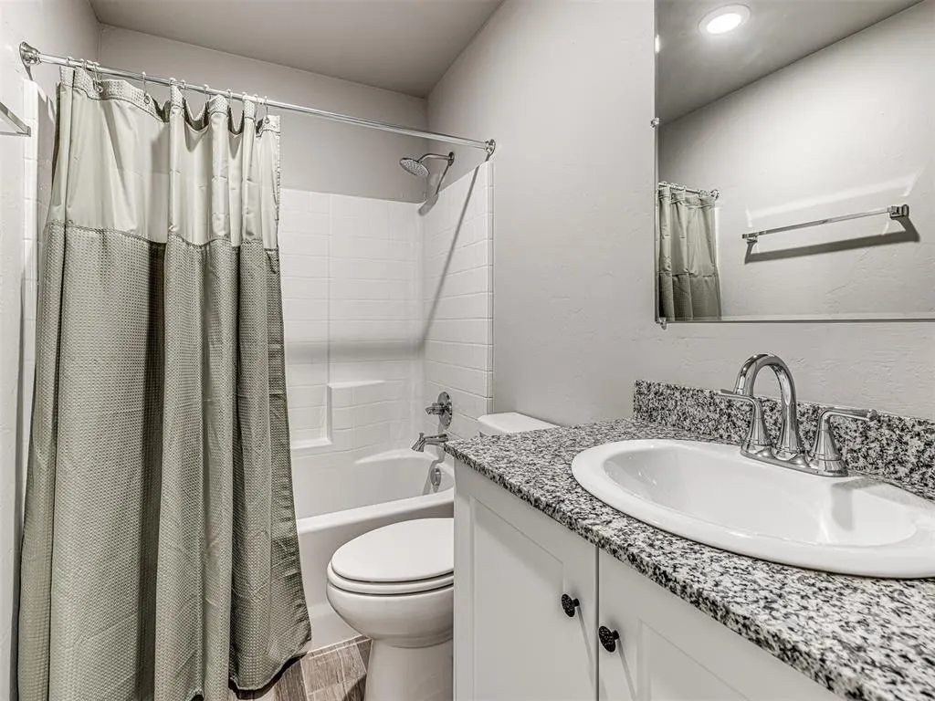 Photo 18 — 2022 NW 34th Street, Oklahoma City, OK 73118