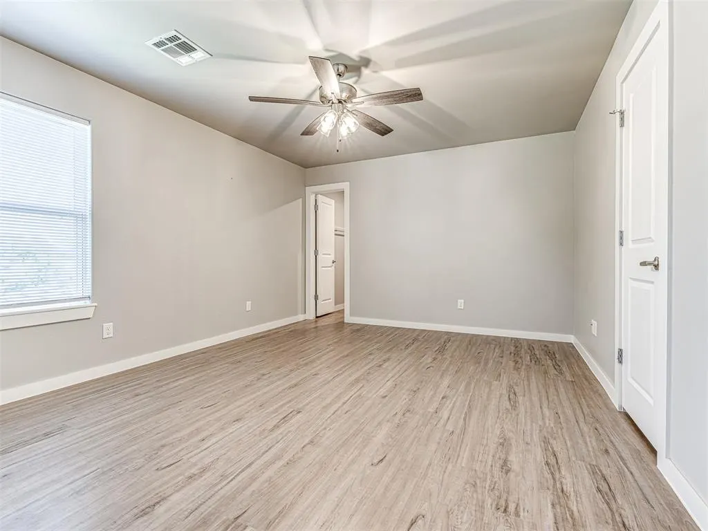 Photo 24 — 2022 NW 34th Street, Oklahoma City, OK 73118