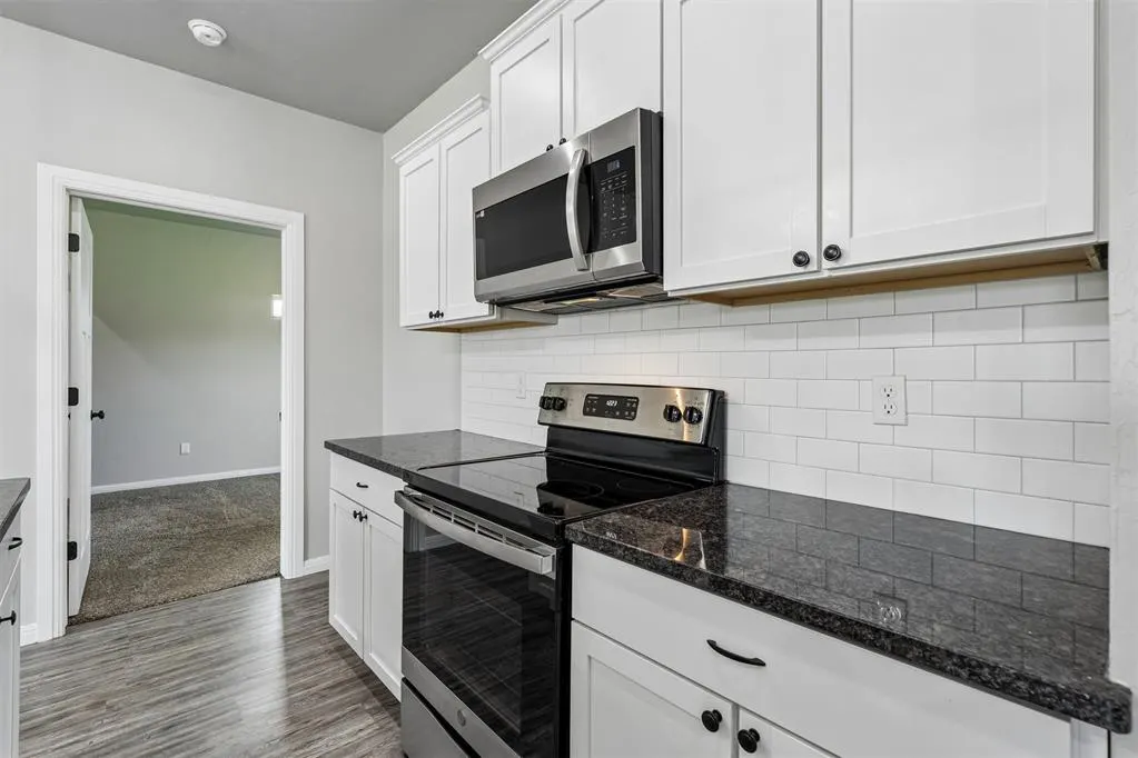 Photo 10 — 11522 Cottage Lane, Jones, OK 73049