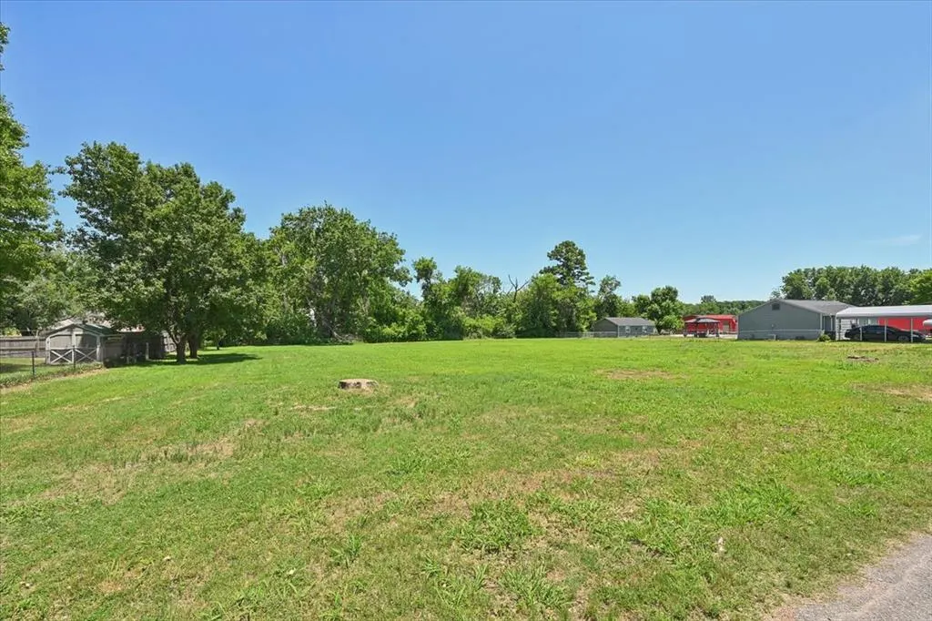 Photo 6 — 302 S Scott Street, Fort Gibson, OK 74434