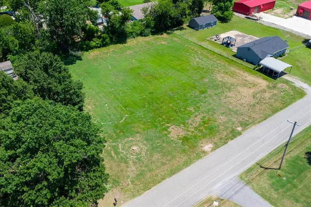 Photo 8 — 302 S Scott Street, Fort Gibson, OK 74434