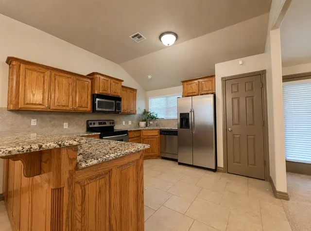 Photo 6 — 1701 Dorothy Drive, Oklahoma City, OK 73170