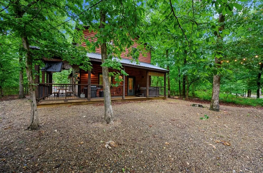 Photo 33 — 35 BASS Loop, Broken Bow, OK 74728