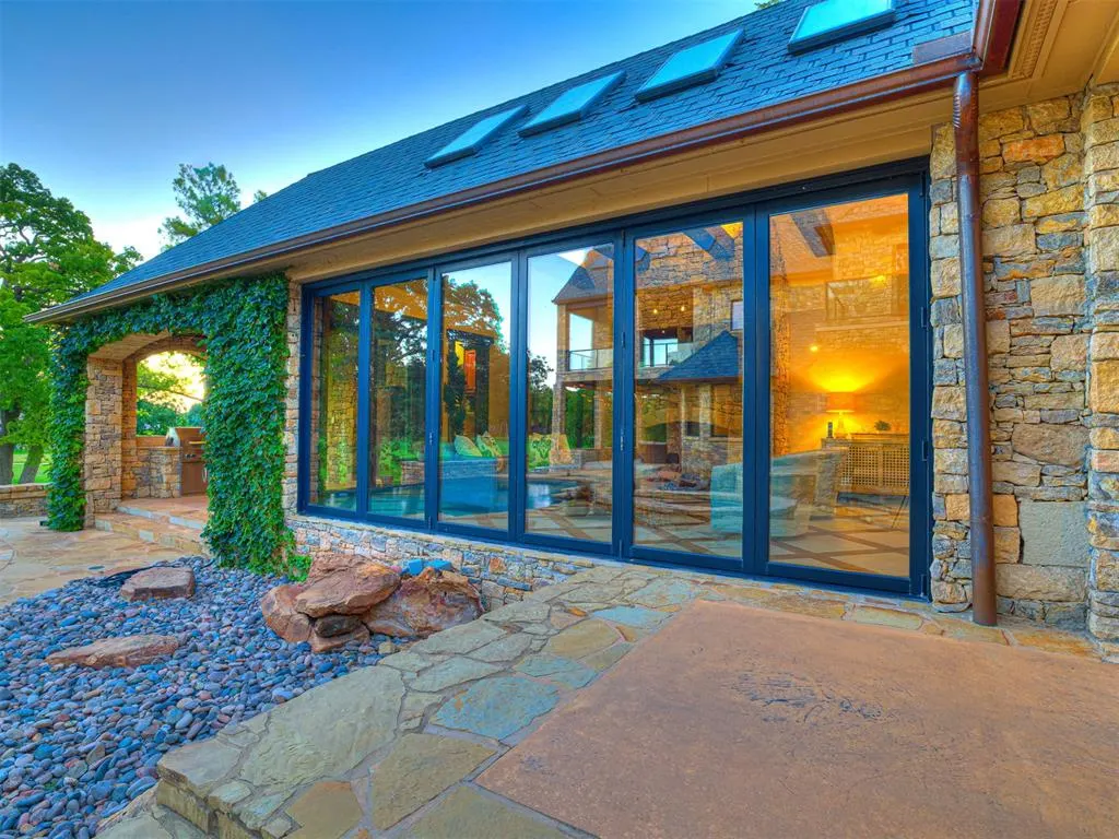 Photo 13 — 6401 Oak Tree Drive, Edmond, OK 73025