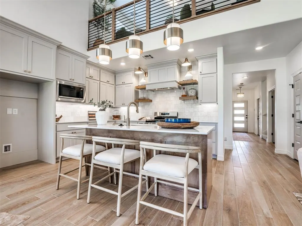 Photo 10 — 7713 Woods Edge Way, Yukon, OK 73099