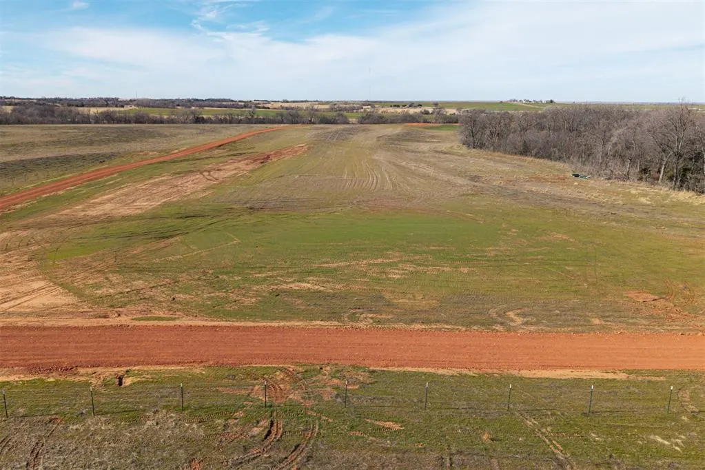 Front exterior — 4 N Gregory Road, El Reno, OK 73036
