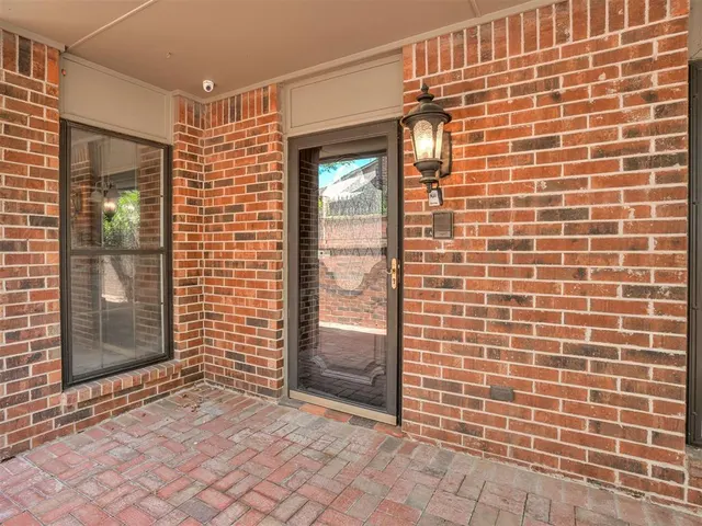 Photo 3 — 6208 Waterford Boulevard 96, Oklahoma City, OK 73116
