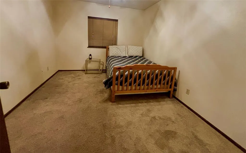 Photo 11 — 1620 E Ridgeway Street, Weatherford, OK 73096