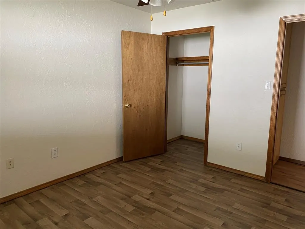 Photo 6 — 410 N C Street, Cement, OK 73017