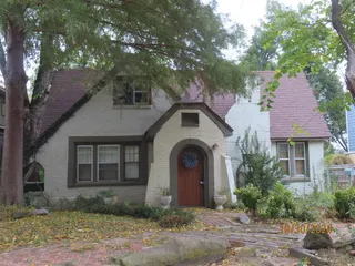 Sold home at 420 Macy Street