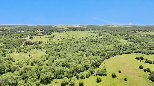 Photo 6 — 2966 Bronco Road, Wilson, OK 73463
