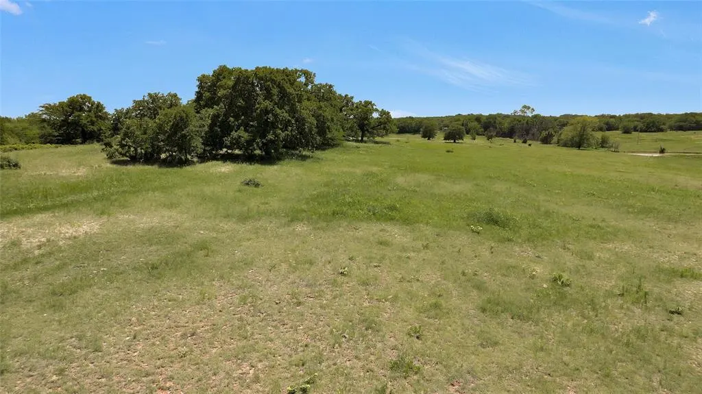 Photo 9 — 2966 Bronco Road, Wilson, OK 73463